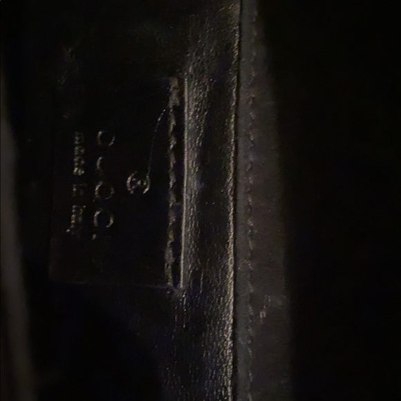 Authentic Patent Gucci leather clutch - Picture 3 of 8